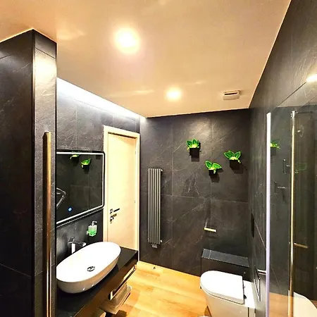 Trilogy Prestige - Premium Bed & Breakfast *